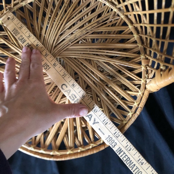 Vtg Child’s Size Peacock Chair - Picture 6 of 11